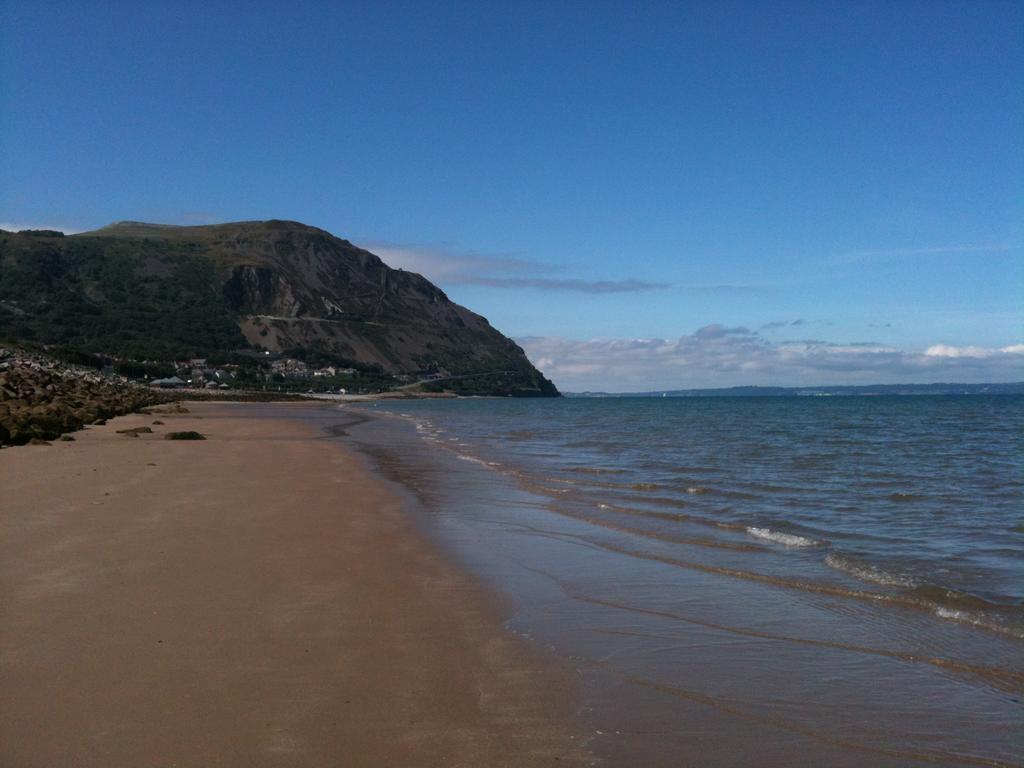 Cedar Lodge Llandudno Buitenkant foto