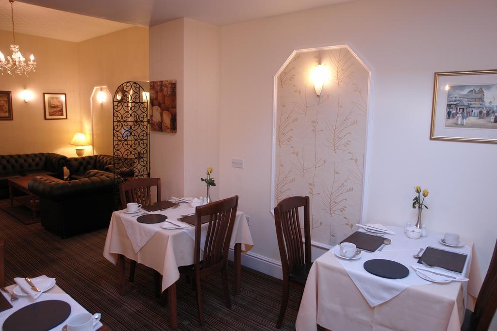 Cedar Lodge Llandudno Buitenkant foto
