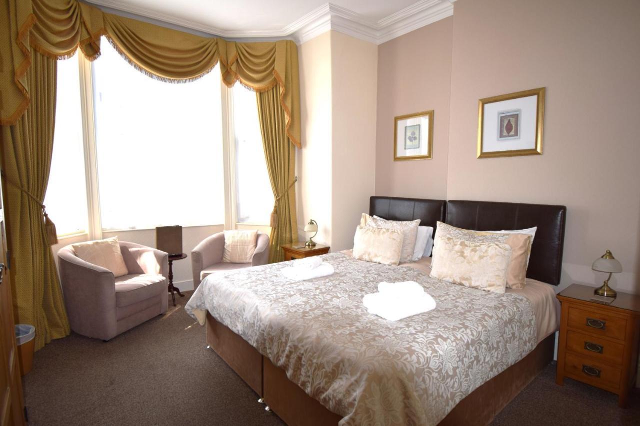 Cedar Lodge Llandudno Buitenkant foto