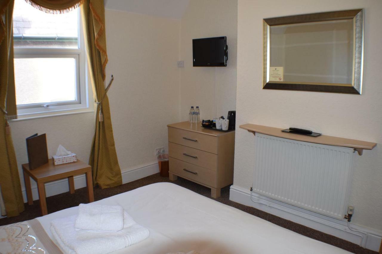 Cedar Lodge Llandudno Buitenkant foto